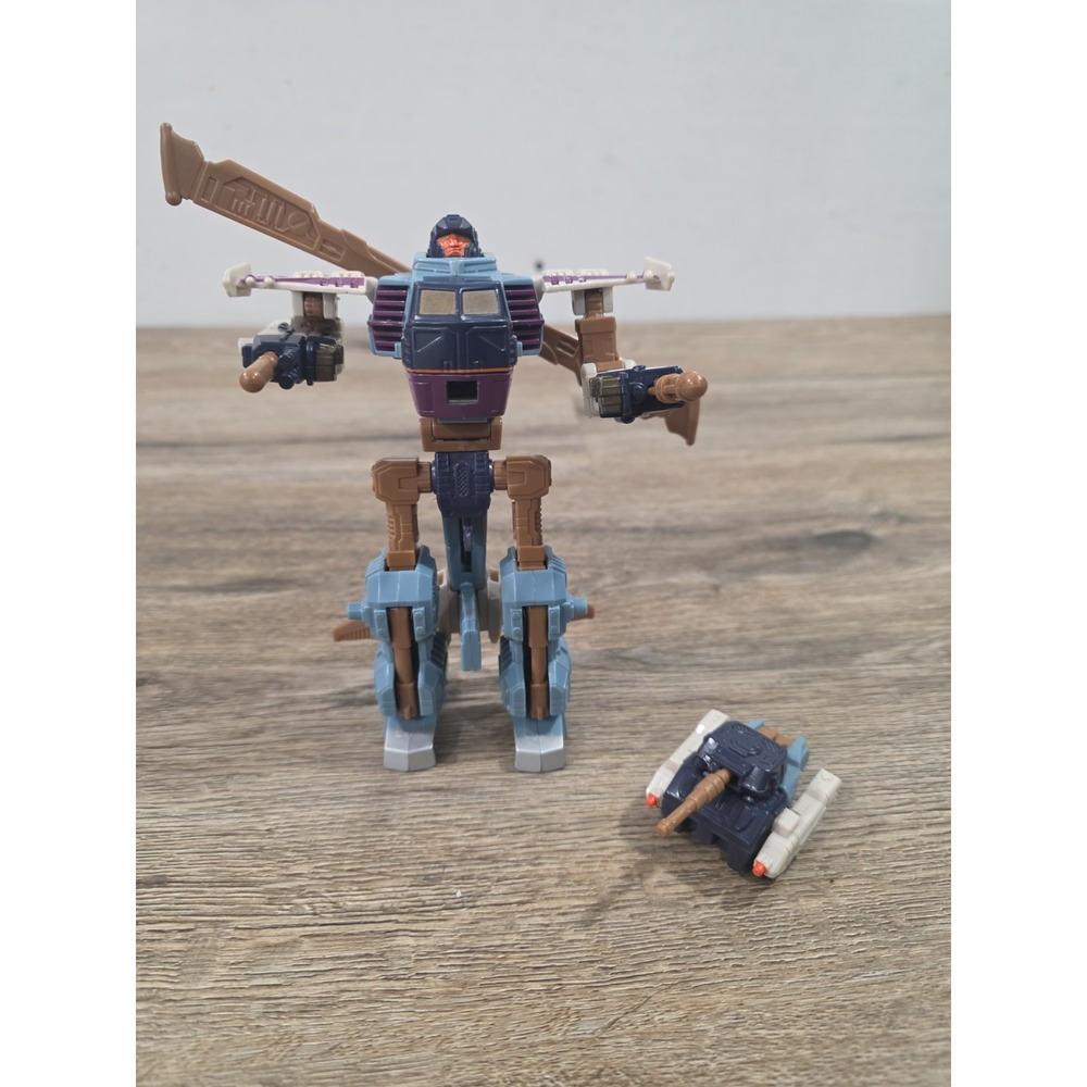 Transformers Armada Super-Cons With Cyclonus Crumplezone